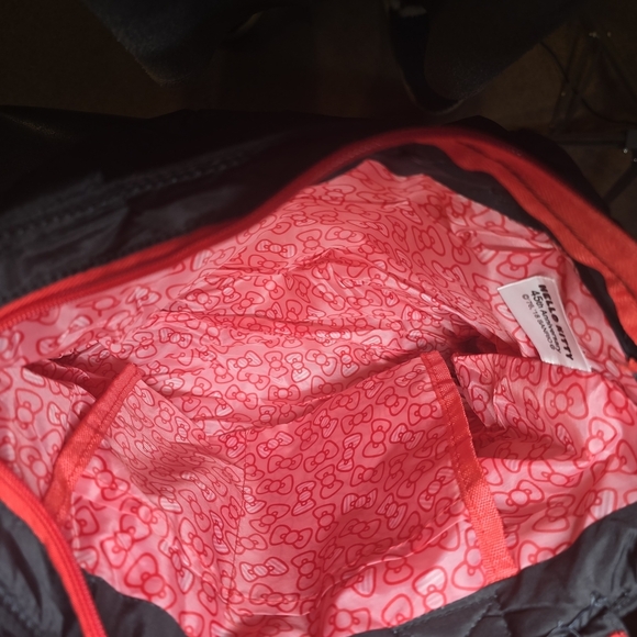 Hello Kitty 45th Anniversary Puffer Black and Red Tote Bag With Zipper - Picture 8 of 8